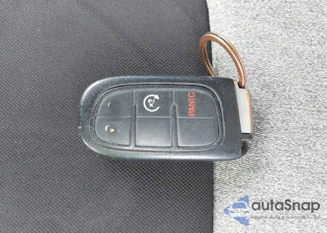 2014 Jeep Cherokee Latitude z USA, uszkodzony, nr VIN 1C4PJLCB0EW288309